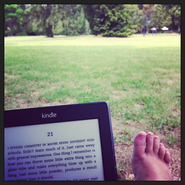 Kindle in the park. [lovingly stolen from Lisa's instagram feed since I forgot to take a picture myself]